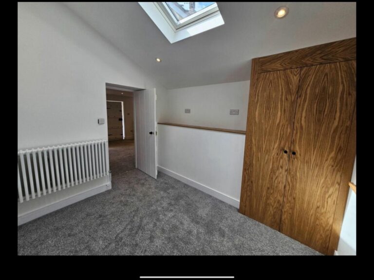 Schoolhouse cottage (1)
