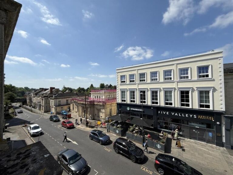 Stroud Gloucestershire and West Street (5)